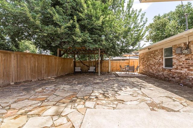 3105 NW 61st Place, Oklahoma City, OK 73112