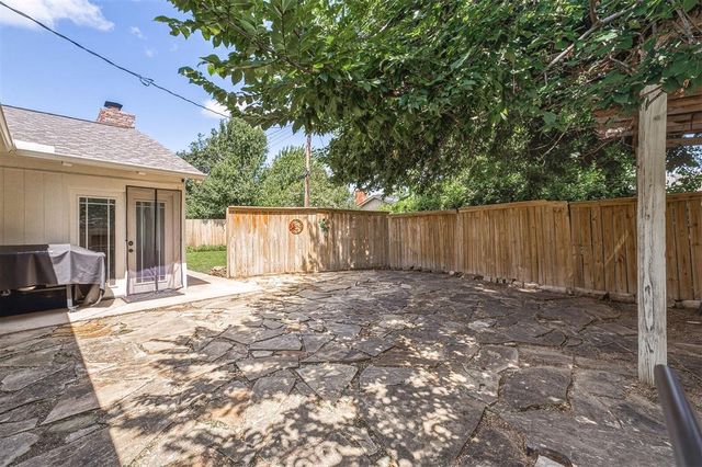 3105 NW 61st Place, Oklahoma City, OK 73112