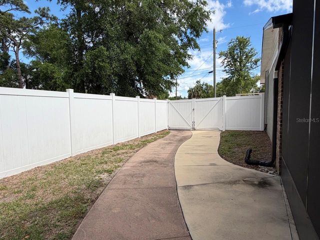 8640 8TH STREET, Orlando, FL 32836