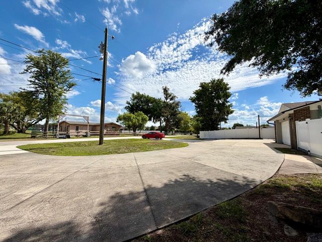 8640 8TH STREET, Orlando, FL 32836