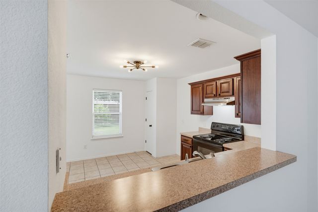 1612 Crown Point Drive, Little Elm, TX 75036