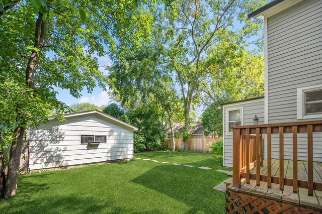 547 Melrose Avenue, Kenilworth, IL 60043