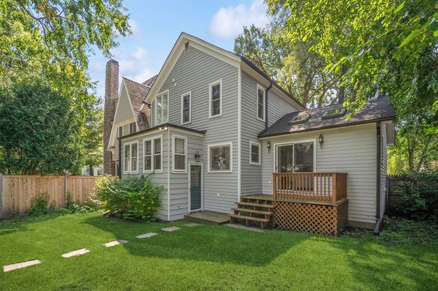 547 Melrose Avenue, Kenilworth, IL 60043