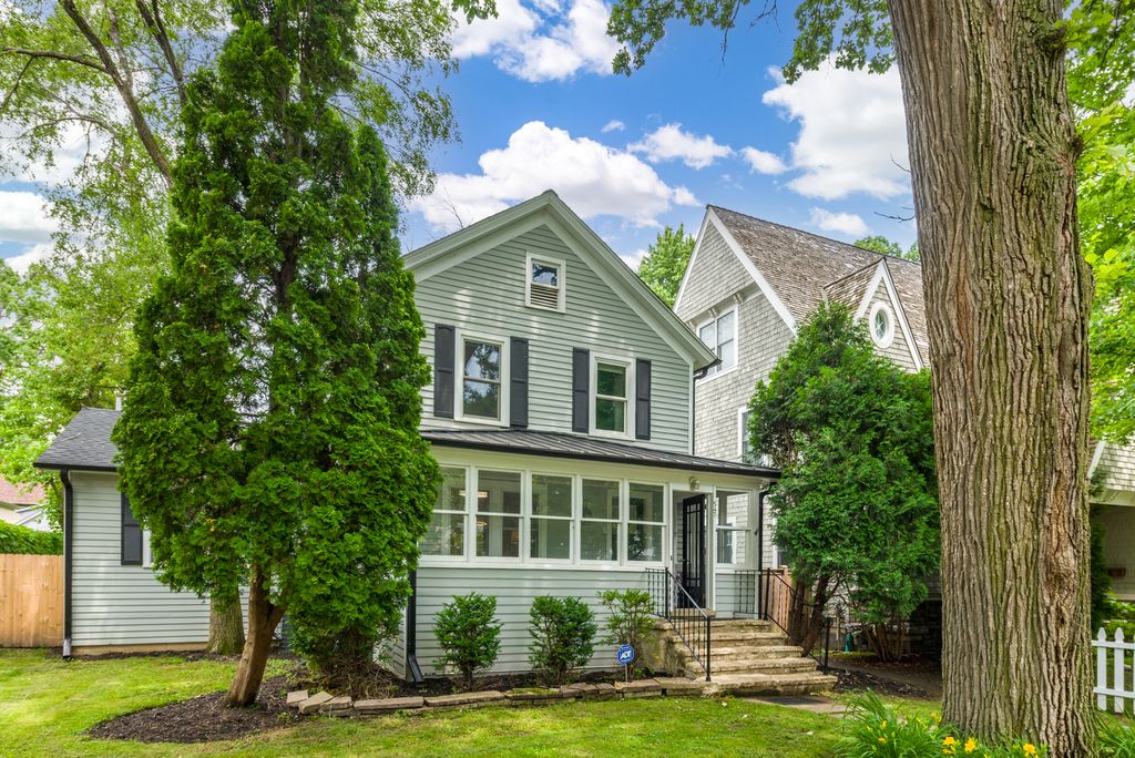 547 Melrose Avenue, Kenilworth, IL 60043