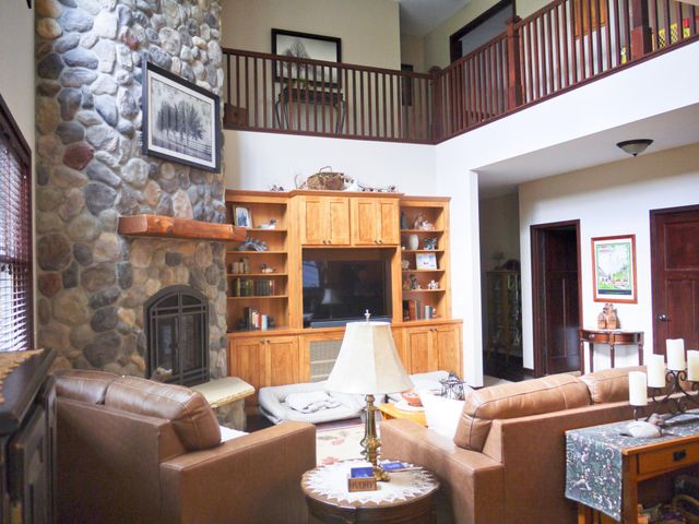 5250 167th Street W, Lakeville, MN 55044