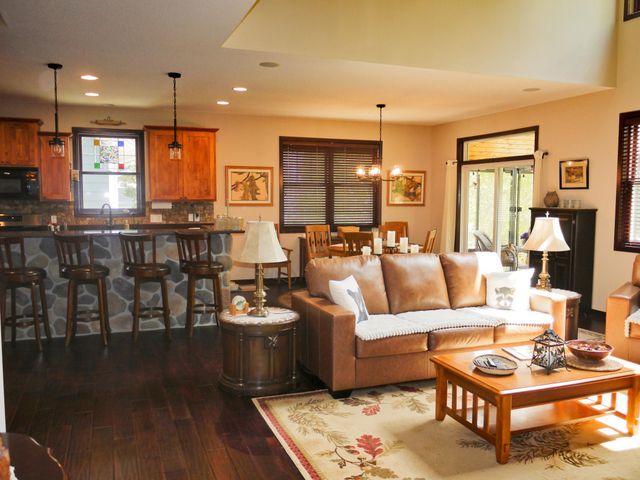 5250 167th Street W, Lakeville, MN 55044