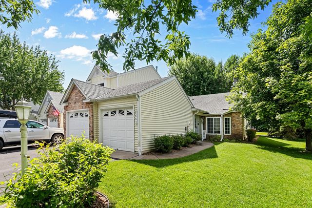 5661 Donegal Court, Shoreview, MN 55126