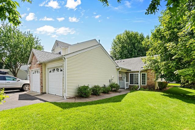 5661 Donegal Court, Shoreview, MN 55126
