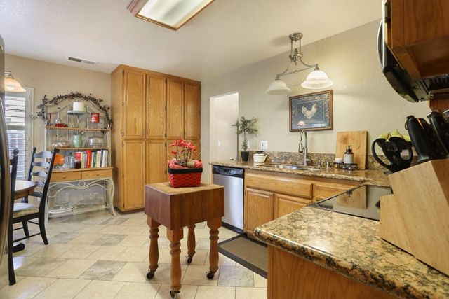 8052 Omega Way, Stockton, CA 95212