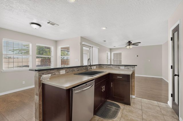 4017 Saint Andrews Drive SE, Rio Rancho, NM 87124