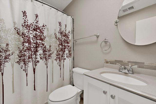 4017 Saint Andrews Drive SE, Rio Rancho, NM 87124