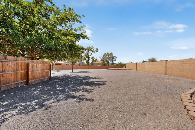 4017 Saint Andrews Drive SE, Rio Rancho, NM 87124