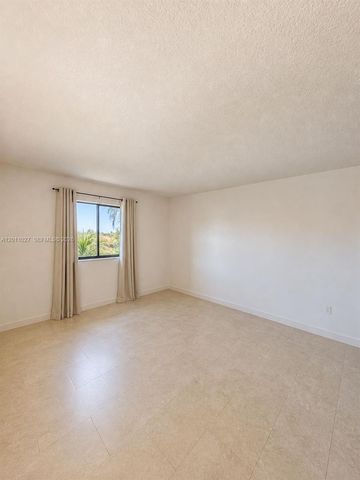 1110 Green Pine Blvd C1, West Palm Beach, FL 33409
