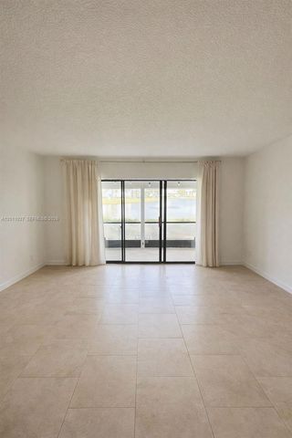1110 Green Pine Blvd C1, West Palm Beach, FL 33409
