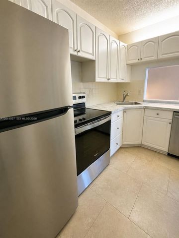 1110 Green Pine Blvd C1, West Palm Beach, FL 33409