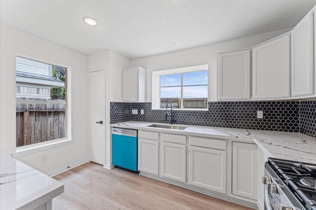 17523 Hamilwood Drive, Houston, TX 77095