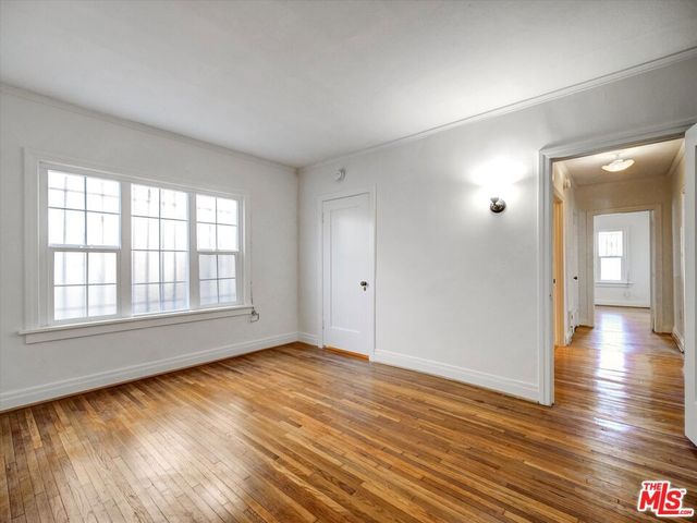 243 N Berendo Street, Los Angeles, CA 90004