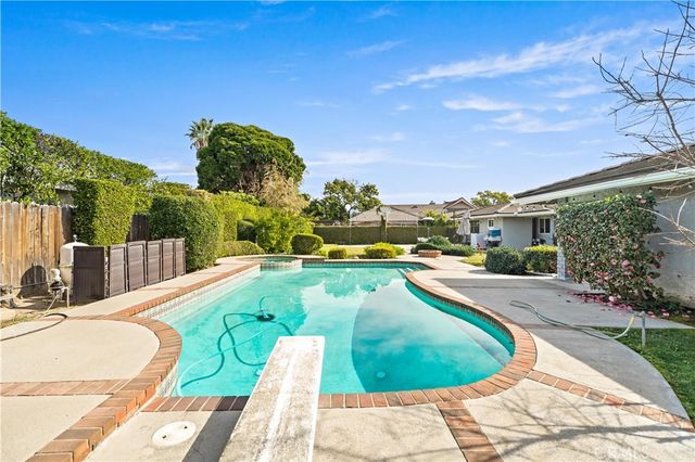 541 Rosemarie Dr., Arcadia, CA 91007