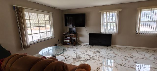 4515 Raven Street, Rockford, IL 61107