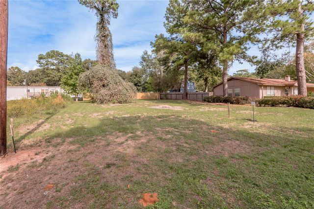 365 Pinemont Drive, Point Blank, TX 77364