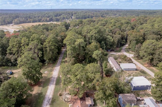 365 Pinemont Drive, Point Blank, TX 77364