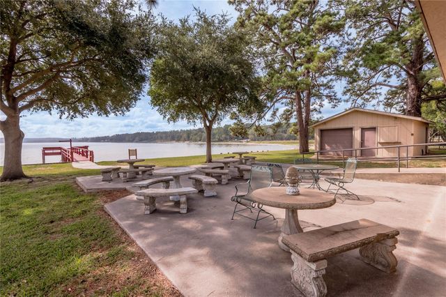 365 Pinemont Drive, Point Blank, TX 77364