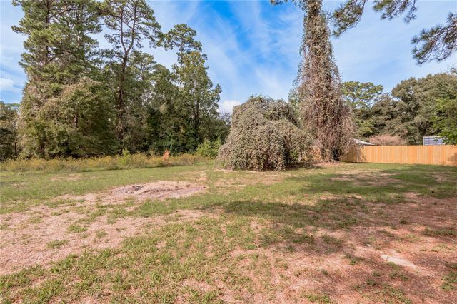 365 Pinemont Drive, Point Blank, TX 77364