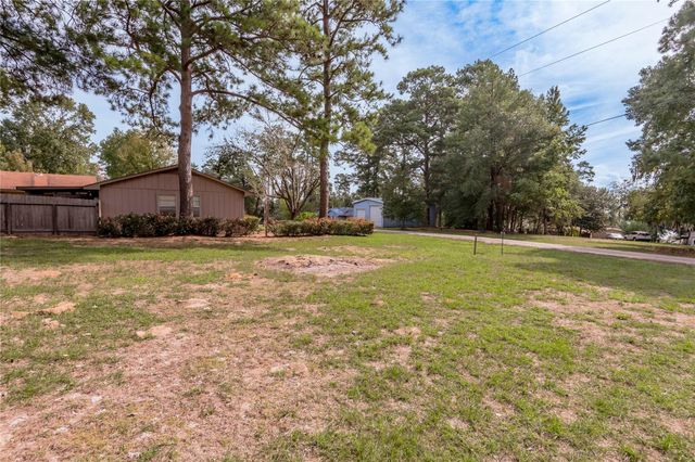 365 Pinemont Drive, Point Blank, TX 77364