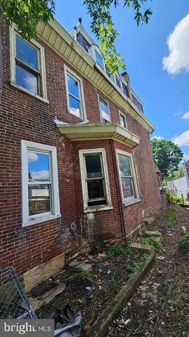 5311 N HOWARD ST, Philadelphia, PA 19120