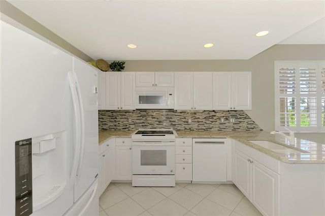 4692 CLUB DRIVE 101, Port Charlotte, FL 33953