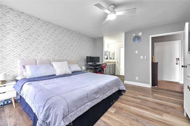 244 S La Fayette Park 301, Los Angeles, CA 90057