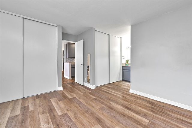 244 S La Fayette Park 301, Los Angeles, CA 90057