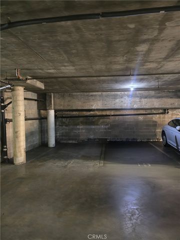 244 S La Fayette Park 301, Los Angeles, CA 90057