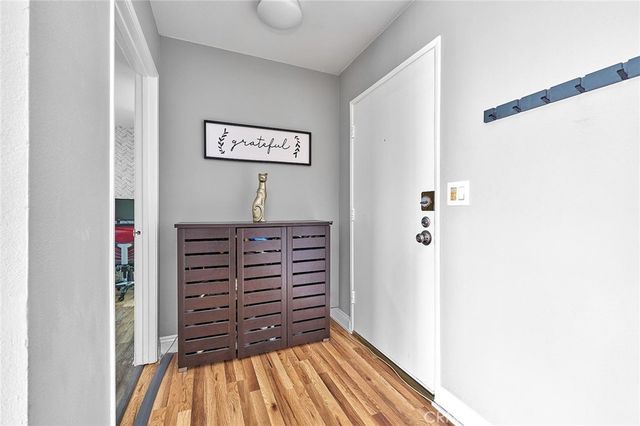 244 S La Fayette Park 301, Los Angeles, CA 90057