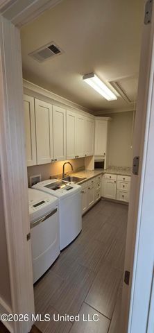 710 Manship Street, Jackson, MS 39202