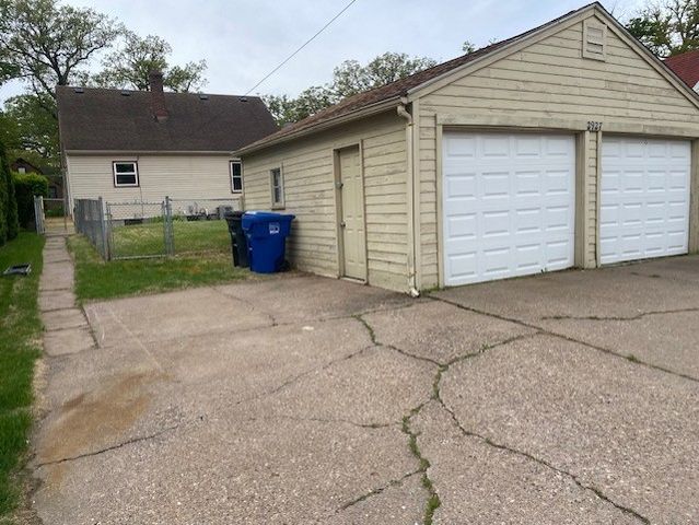 2927 13th Avenue, Moline, IL 61265
