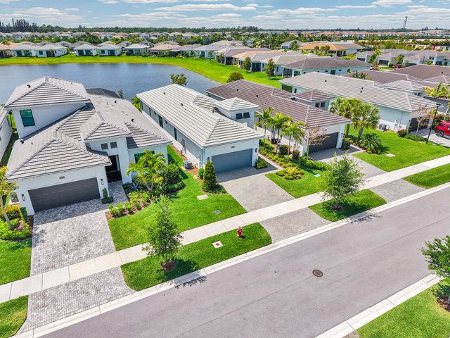 15780 Key Biscayne Lane, Westlake, FL 33470