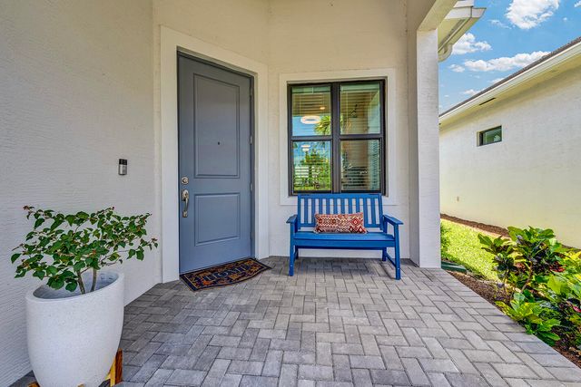 15780 Key Biscayne Lane, Westlake, FL 33470