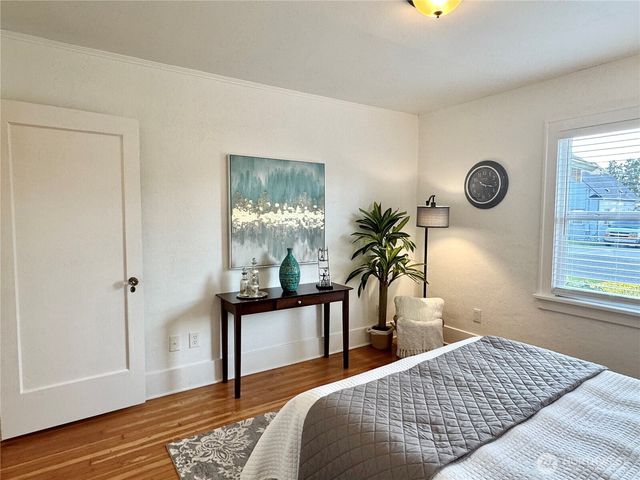 4837 S I Street, Tacoma, WA 98408