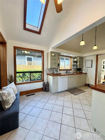 4837 S I Street, Tacoma, WA 98408
