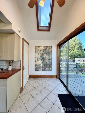 4837 S I Street, Tacoma, WA 98408