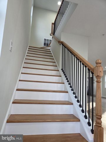 4823 LEXINGTON AVE, Beltsville, MD 20705