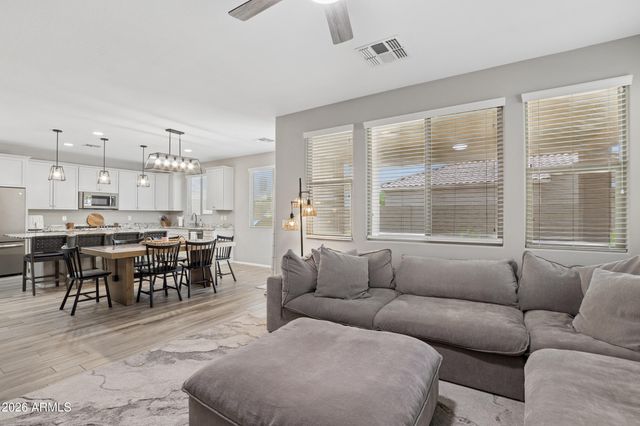316 N 78TH Place, Mesa, AZ 85207
