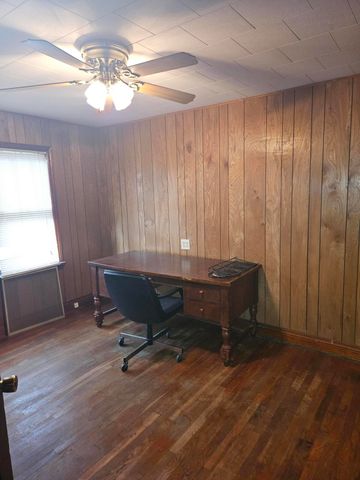 601 N Harris Street, Willow Springs, MO 65793