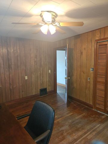 601 N Harris Street, Willow Springs, MO 65793