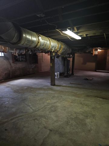 601 N Harris Street, Willow Springs, MO 65793