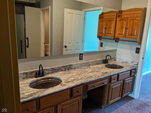 17903 Tallgrass Court, Noblesville, IN 46062