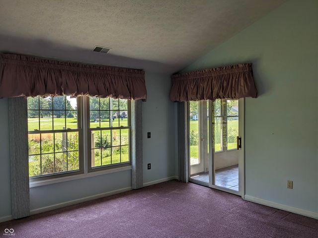 17903 Tallgrass Court, Noblesville, IN 46062