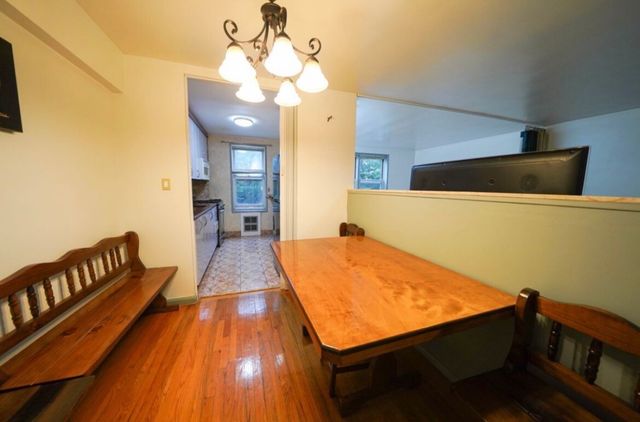 2260 Benson Ave Apt 1J, New York City, NY 11214