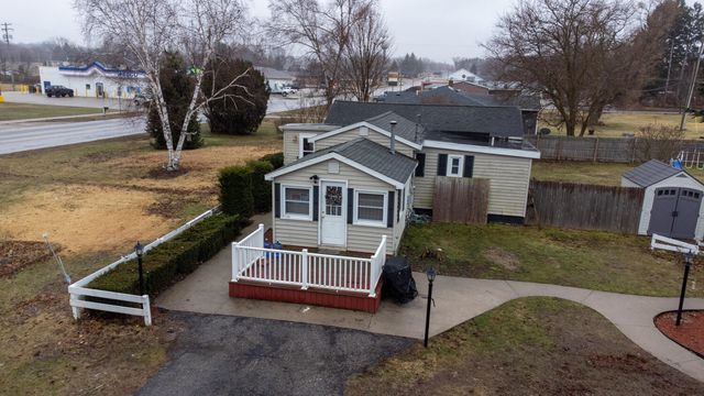 167 S Division Street, Hesperia Vlg, MI 49421